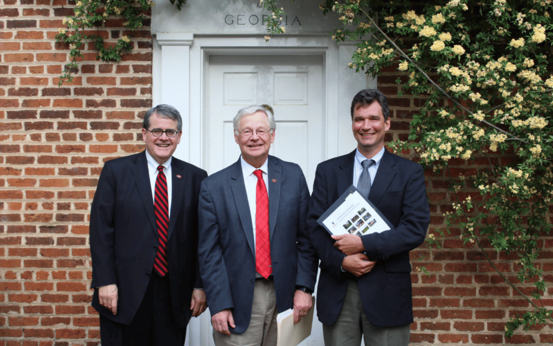 Pictured from left are UGA President Jere W. Morehead, College of Environment and Design Dean Dan Nadenicek and Scott Messer, director of Historic Preservation in the Office of University Architects. Messer received the college’s Dean’s Award of Honor in recognition of his four-year leadership in the effort to create the historic preservation master plan for the University of Georgia. (Photo by Liz Solomon)